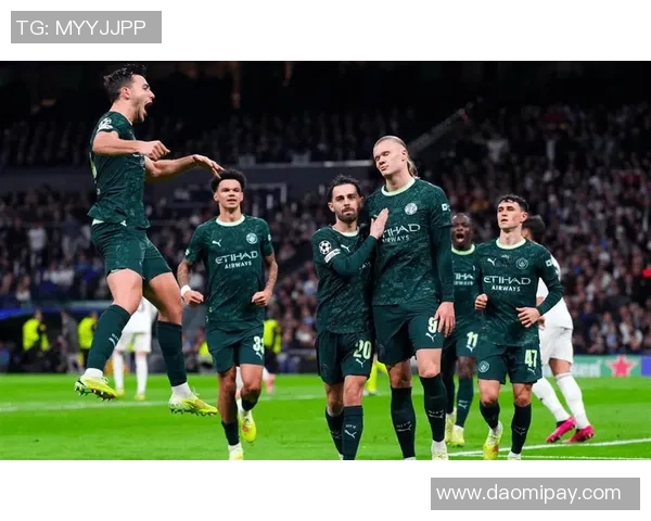 曼城狂胜皇马引发红牌争议全场沸腾瞬间回顾